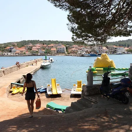 Apartament Mary Kukljica